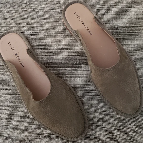 Lucky Brand Fossilzed Arvy slides - Picture 3 of 16